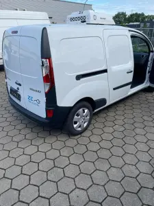 Fahrzeugumbau Renault Kangoo E-Tech Kühlfahrzeug von hinten