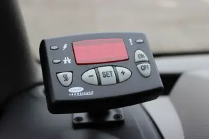 Fahrzeugumbau Renault Master Kühlfahrzeug Bedienung