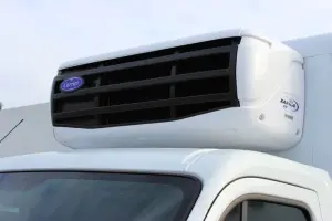 Fahrzeugumbau Renault Master Koffer Kühlfahrzeug Lüftung