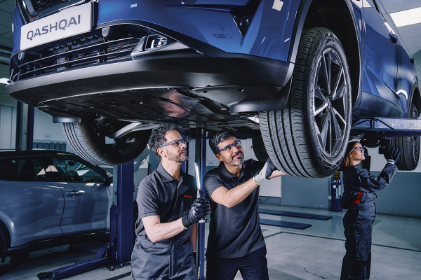 Nissan Service Hebebühne